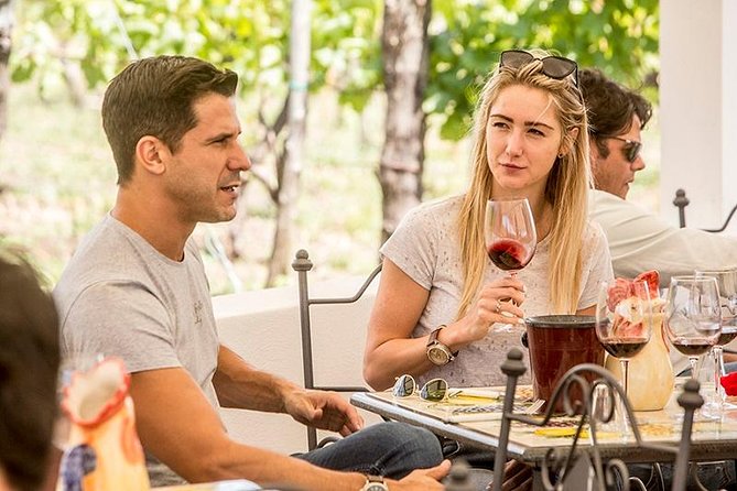 Pompeii Ruins & Wine Tasting with Lunch on Vesuvius with Private Transfer - Cantina del Vesuvio: vineyard walk, Lacryma Christi DOC, and the lunch that ties it together