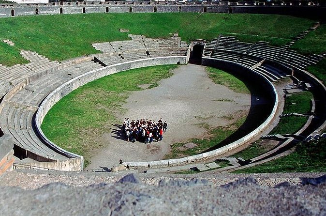Pompeii & Vesuvius Guided Tour with Private Driver & Guide from Salerno - Vesuvius National Park: the Giant Who Sleeps walk