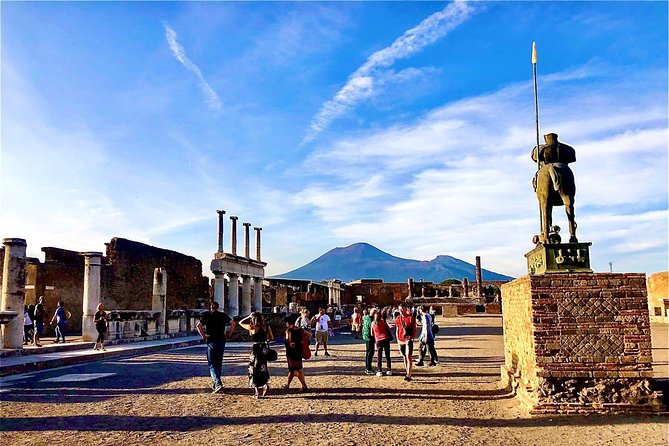 Pompeii & Vesuvius with Lunch & Wine Tasting from Positano - How to Make the Most of One Day at Pompeii and Vesuvius