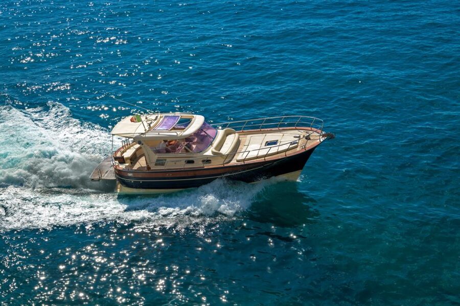 Positano: Shared Sunset Cruise - Heading back to Positano at dusk: when the town turns magical