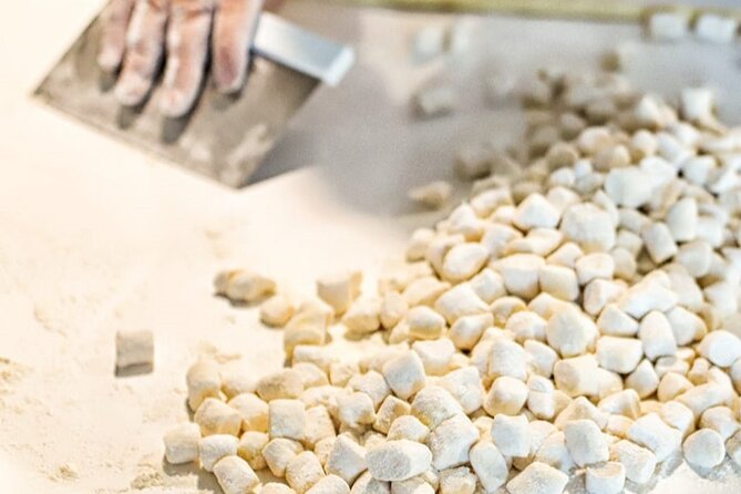 Positano: Small Group Cooking Class with Dessert & Drink - Price and Value in Positano: Is About $302.46 Fair?