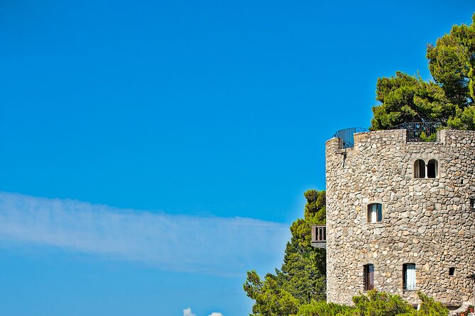 Positano Walking Tour with a Local Guide - Grotta di Fornillo and the nativity scene in rock