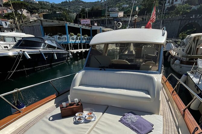 Private Amalfi Coast Boat Tour from Positano: Swim & Explore - Praiano and the pirate-cave style swim break