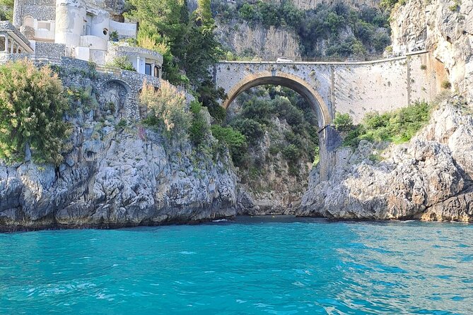 Private Boat Tour 4 hours along the Amalfi Coast - The Swim Stops and the Aperitif Moment