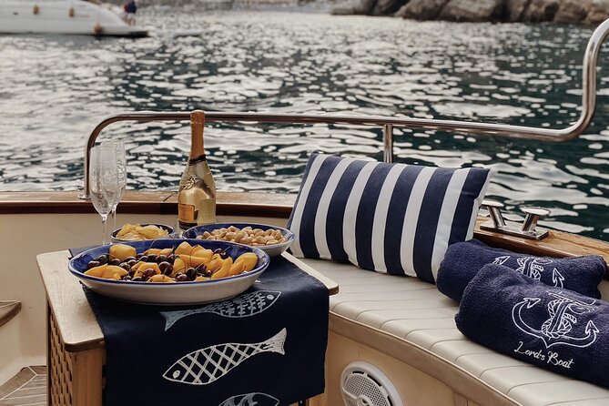 Private boat tour along Amalfi Coast - The captains and service style that make this tour feel personal