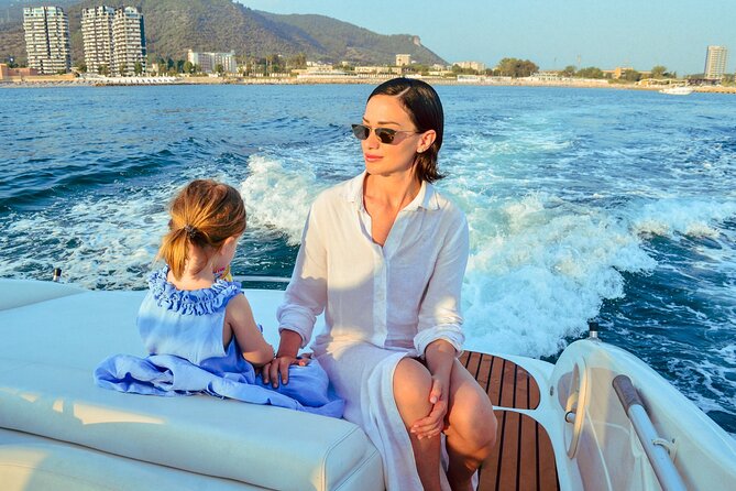 Private boat tour Amalfi Coast - Stops on the Amalfi Coast are quick, so you need the right mindset