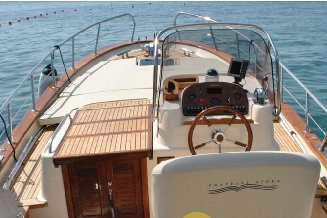 Private Boat Tour from Positano to the Amalfi Coast with Drinks - Why this Positano-to-Amalfi boat day feels different than land tours