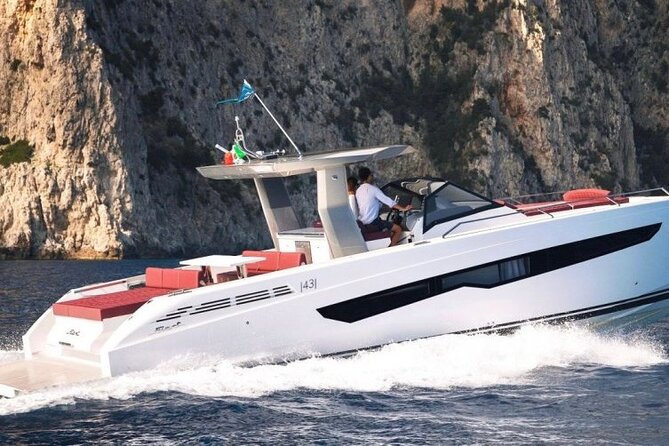 Private boat tour of the Island of Capri, Caves, Faraglioni - Faraglioni swim time and the Blue Grotto decision