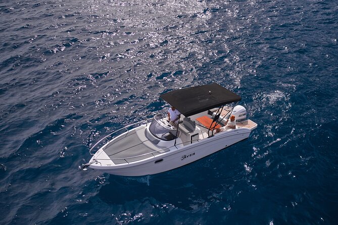 Private Boat Tour with Saver 7.50 WA - Grotta Verde: the green light effect and what to watch for