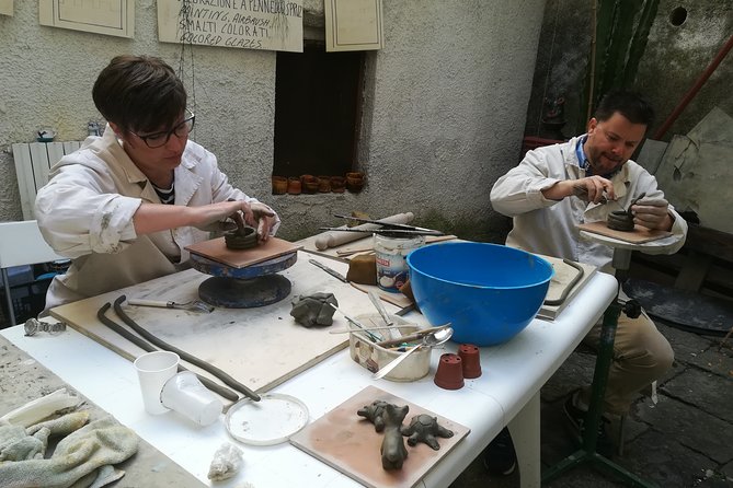 Private Ceramic Workshop in Vietri Sul Mare - The teaching style that makes this work for beginners