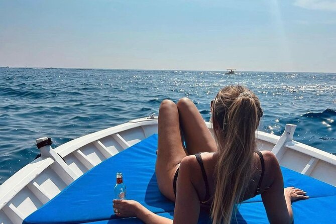 Private day aboard a typical boat from Positano to Amalfi - Cruise time that actually lets you enjoy the water