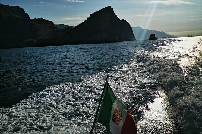 Private full day tour by boat on the Amalfi Coast - Starting at 9:00 am from Molo Manfredi (and coming back to the same dock)