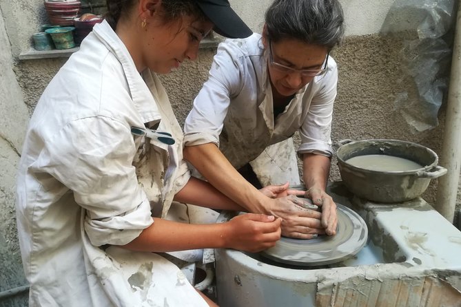 Private Lesson on the Ceramic Tradition in Vietri sul Mare - Making your small cup: what you can realistically expect in one hour