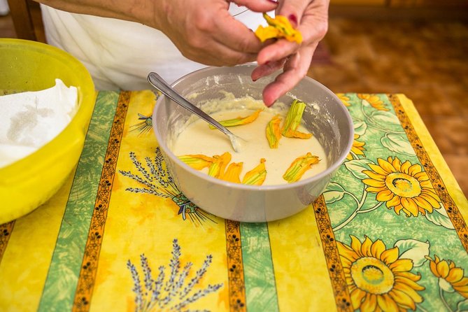 Private Market Tour and Cooking Class with Lunch or Dinner in Cava de' Tirreni - Desserts You’ll Want to Repeat: Tiramisù, Lemon Cake, and Apple Cake