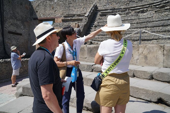 Private Tour of Pompeii with Wine Tasting & Lunch from Positano - Stabian Baths: how Romans reset their day