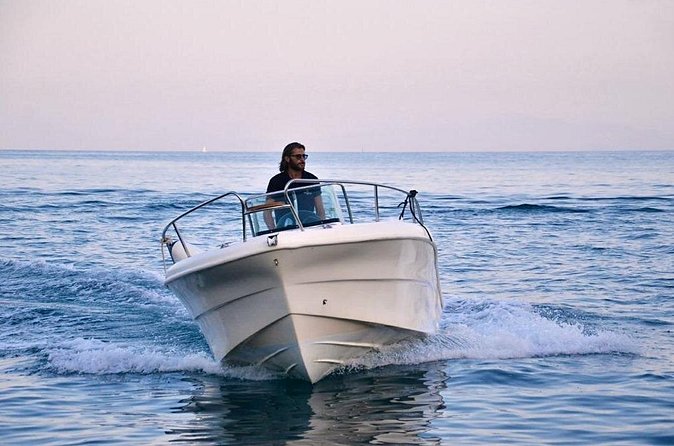 Private tour with skipper Amalfi coast - Amalfi town time, plus options for Positano and Minori treats