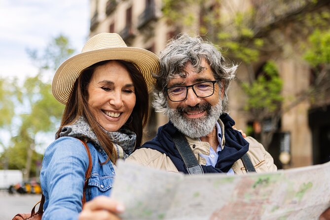 Private Transfer - Amalfi to Naples with 2h of Sightseeing: Vesuvius or Pompeii - How the sightseeing time works: 2 stops for 1 hour each, or 1 stop for 2 hours