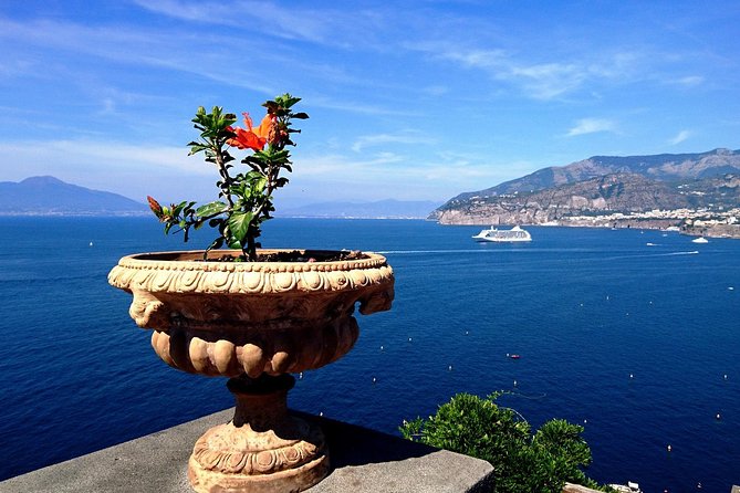 Private Transfer from Amalfi to Sorrento: Door-to-Door, English-speaking driver - Door-to-Door Amalfi to Sorrento, with an English-speaking driver