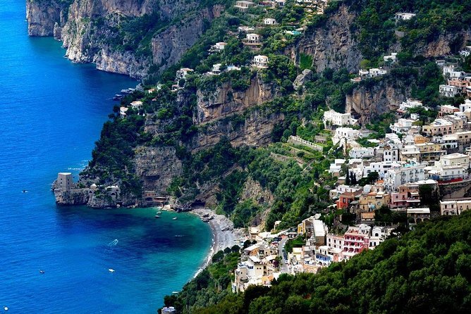 Private Transfer Naples Positano or Praiano or vice versa, Via Pompei or Cantina - Why a private Naples to Positano (or Praiano) transfer feels easier