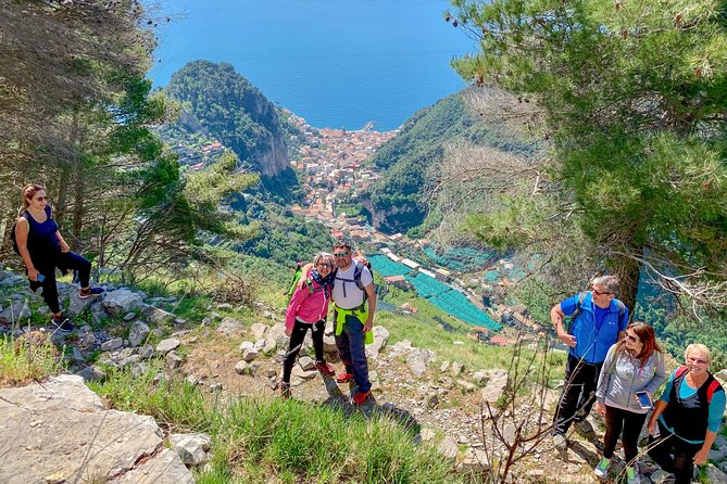 Private walking tour of Amalfi & Atrani hamlets discovering amazing landscape - Amalfi, Atrani, and Ravello in a single 3-hour loop