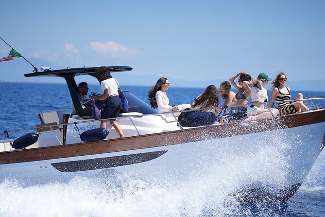 Salerno Maiori Amalfi Positano DA Boat Excursion - Pickup at 10:00 am, and How to Avoid First-Meeting Chaos