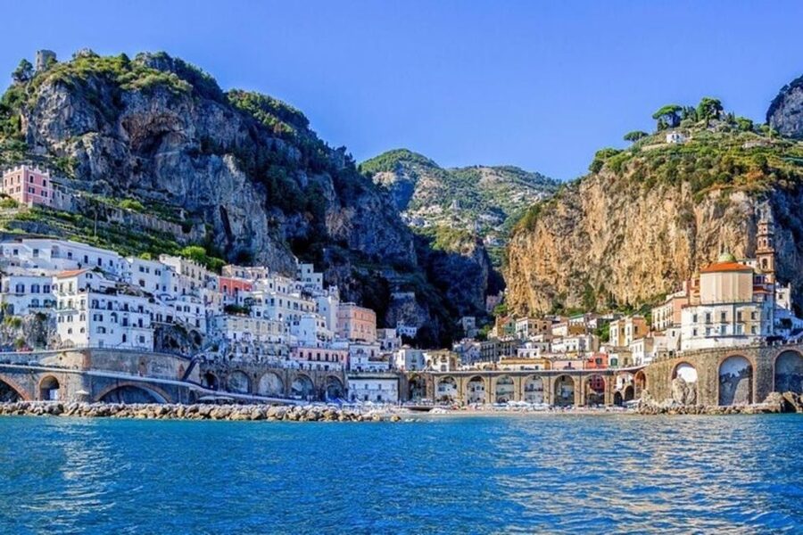Salerno : Must-See Attractions Walking Tour - Fontana dei Pesci: The Fish Fountain Stop That Adds Local Color