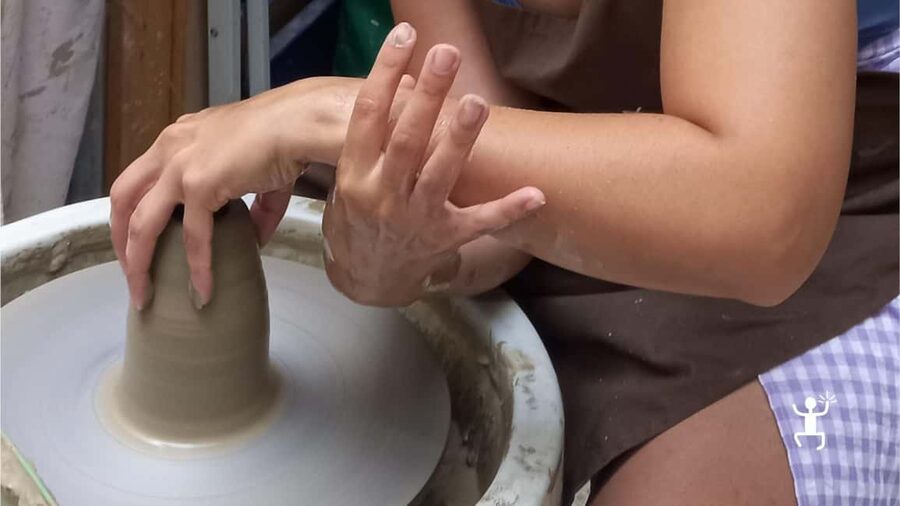 Salerno: potter's wheel workshop in Vietri sul Mare - Key moments that make this workshop worth it