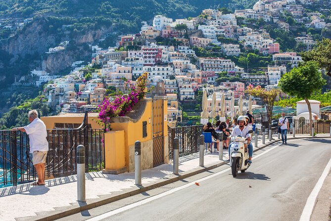 Scooter rental to visit the Amalfi Coast - Key Things to Know Before You Go