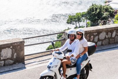 Scooter rental to visit the Amalfi Coast