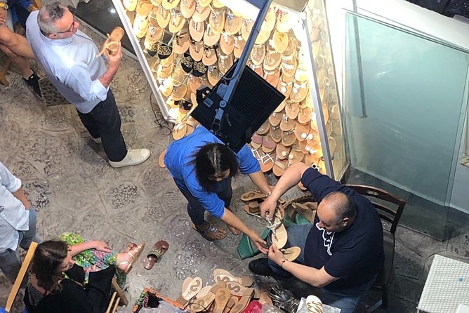 Secret Walks of Positano - Pastry tasting plus the ceramic and gallery stroll