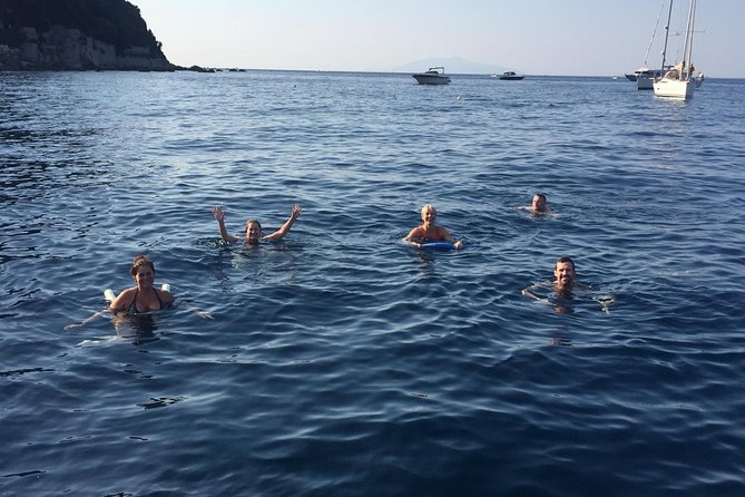 Small Group Amalfi Coast Day Trip from Positano or Praiano - Getting to the boat: Positano or Praiano to start