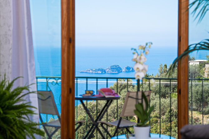 Small-Group Cooking Class in Positano: Gnocchi, Tiramisù & Drinks - Key things you’ll notice fast