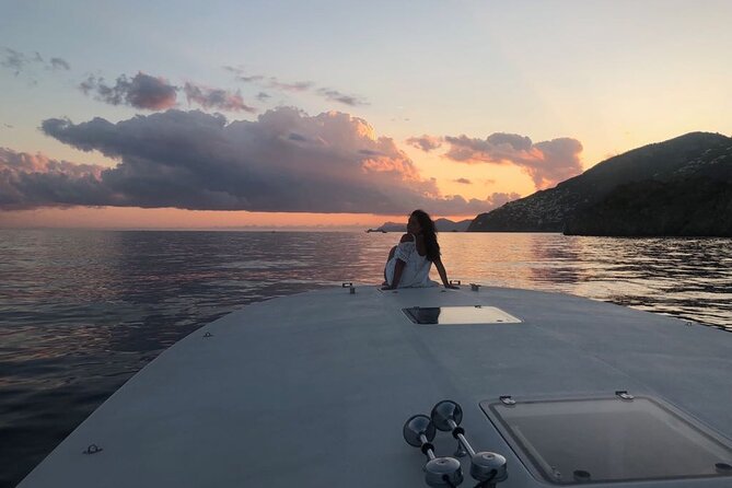 Sunset Cruise & Dinner Stop, Depart from any Amalfi Coast town! - Drinks and the dinner stop: included Prosecco, then you choose your meal