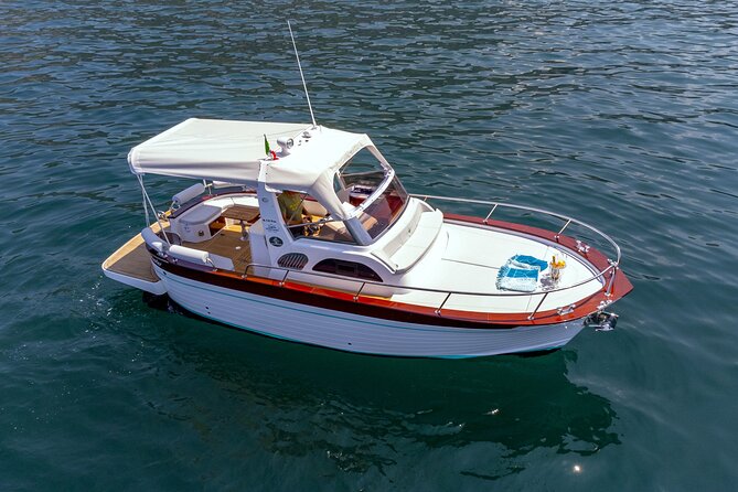 Sunset Private Boat Tour Experience in Positano - Stop 2, Praiano at sunset: a slower pass and the vibe shift