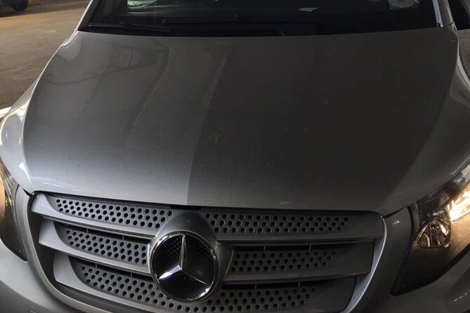 Transfer from Amalfi Caost everywhere to Naples area - Pickup in Amalfi, Praiano, Atrani, or Maiori, with luggage help