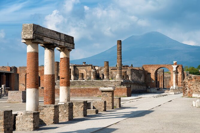 Visit of Pompei and Wine Tasting with Lunch from Amalfi - Key Highlights at a Glance