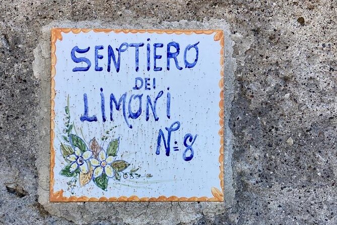 Walking tour from Minori to Maiori along the Path of the Lemons - San Michele Arcangelo in Torre di Minori: the panorama reward