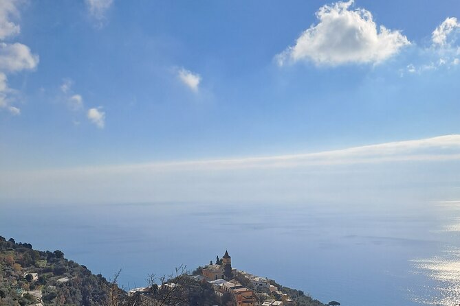 Wine trails from Positano with tasting - From Positano center to Montepertuso summit, on foot